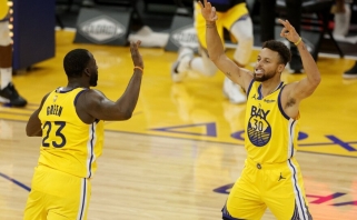 Curry užčiaupė kritikus sužaisdamas karjeros mačą, Westbrookas triumfavo prieš Durantą (rezultatai)