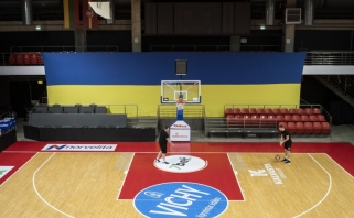 Paulauskas: krepšinis – puiki priemonė integruoti į Lietuvą atvykstančias ukrainiečių šeimas ("Rytas" kviečia į treniruotes)