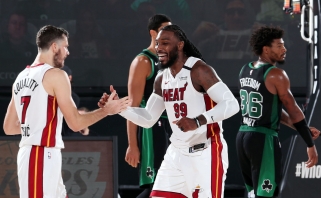 "Heat" po pertraukos panaikino 17 taškų atsilikimą ir padidino persvarą konferencijos finale