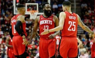 Nekokie "Rockets" reikalai: Westbrookas prašo mainų, trys žaidėjai nepatenkinti vaidmeniu