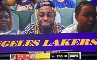 Reperis Lil Wayne'as patraukė marihuanos būdamas virtualiu "Lakers" rungtynių žiūrovu
