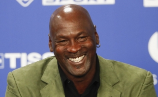 M.Jordanas ir "Hornets" žaidėjai įsteigė fondą paremti NBA darbuotojams