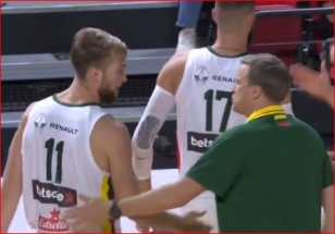 Lietuvos rinktinė tik du kėlinius tampėsi su Angolos krepšininkais