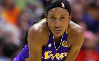 WNBA krepšininkė šokiravo: lygoje 98 proc. žaidėjų - lesbietės