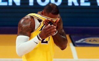 Barkley: "Lakers" neturi šansų tapti čempionais