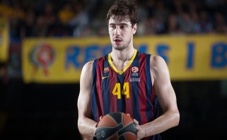 "Barcelona" pratęsė sutartį su ilgamečiu savo krepšininku