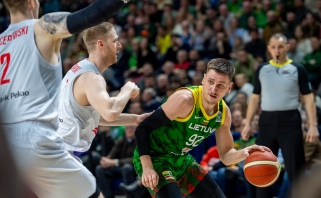Kelias link Eurobasket 2025 pradėtas lenkų sutriuškinimu