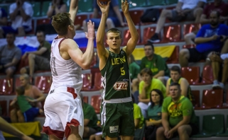 Europos jaunių čempionato starte lietuviai turėjo pripažinti rusų pranašumą