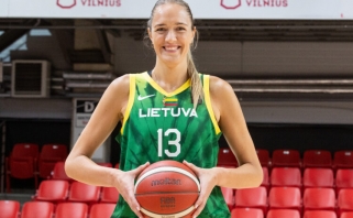 Triumfas Vilniuje: viena geriausių Lietuvos krepšininkių Petronytė žais "Kibirkštyje"