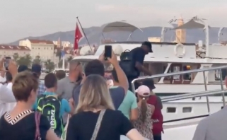 Jordanas ilsisi Kroatijoje, nuomoja jachtą už kosminę sumą