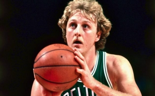 "Celtics" legenda L.Birdas švenčia 60-metį