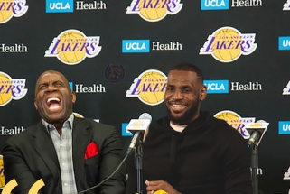 M.Johnsonas: LeBronas atves "Lakers" ant čempionų pakylos, imsim dar vieną superžvaigždę